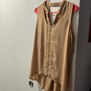 VENUS summer top, Size medium